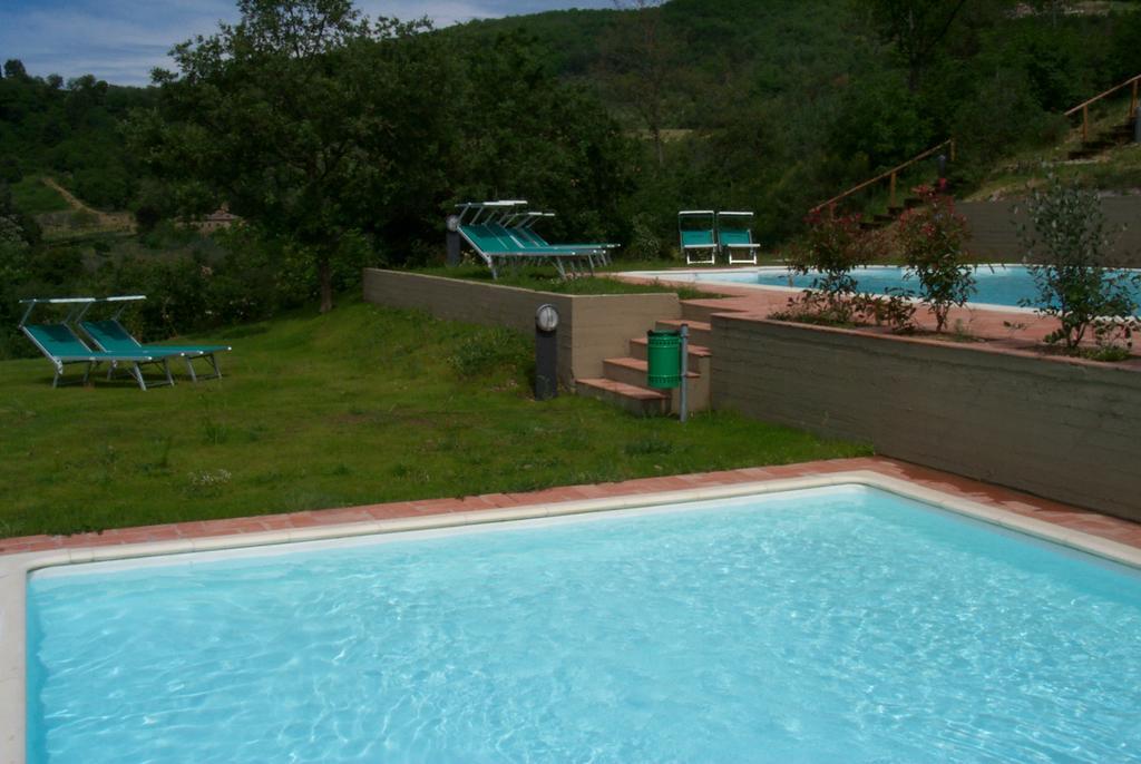 Montefienali Village La Chiocciola 基安蒂盖奥勒 外观 照片